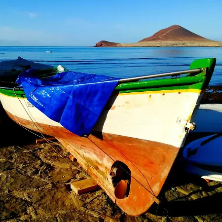 Carel 2* El Medano (Tenerife)